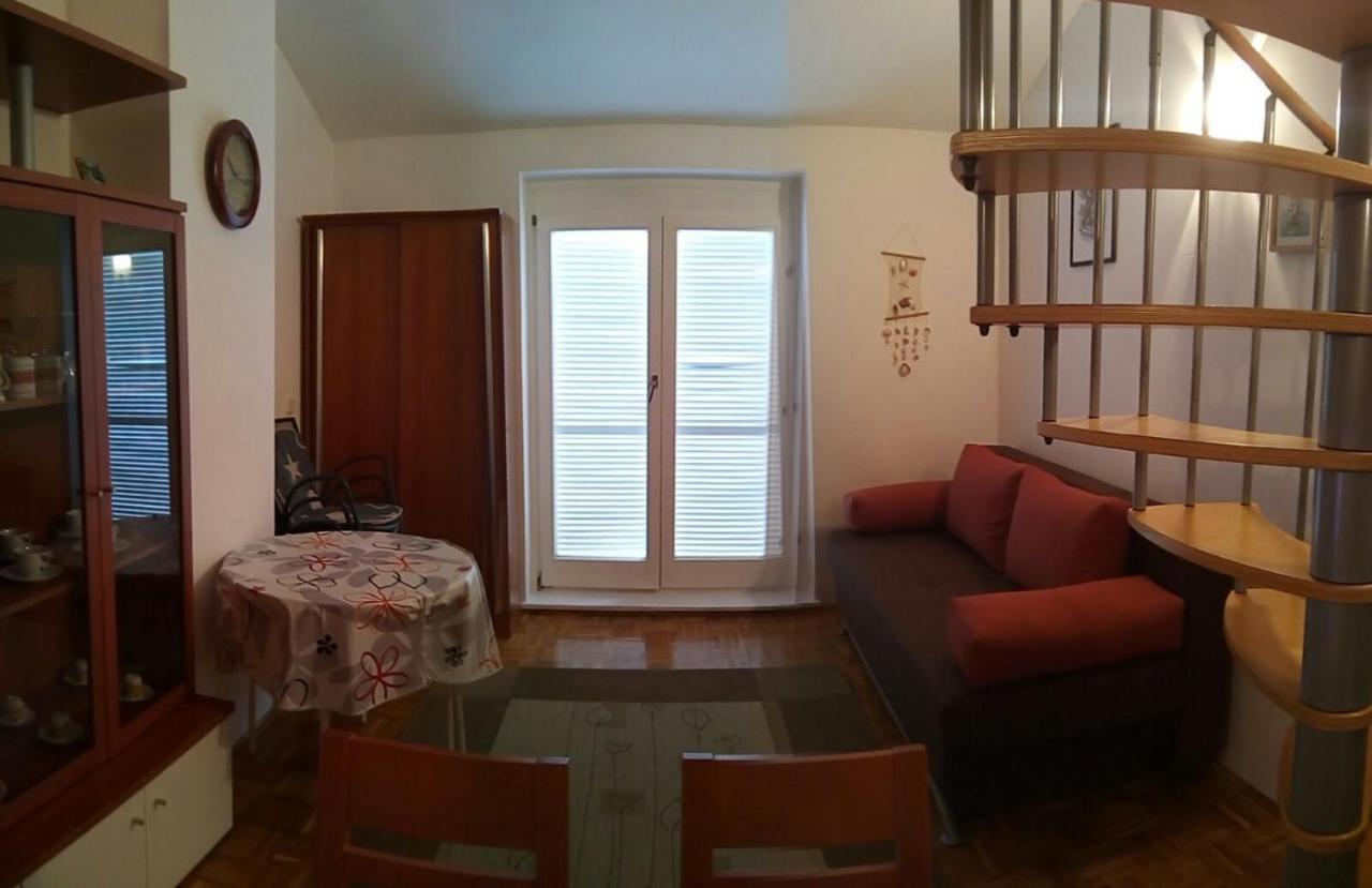Apartment Malkoc 茨里克韦尼察 外观 照片